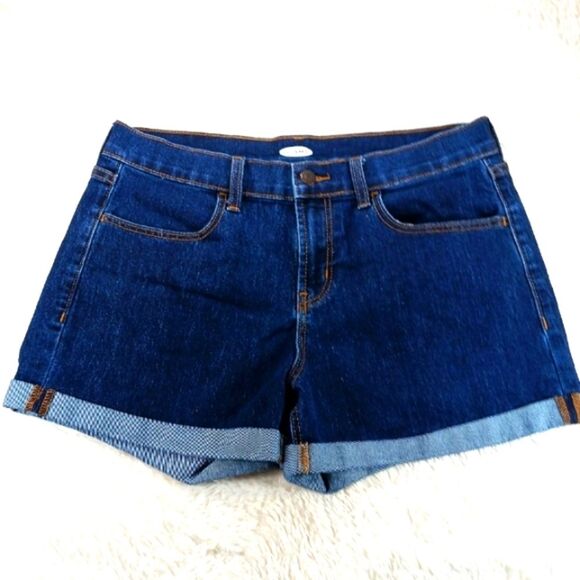 NWOT Old Navy Classic Blue Stretch Denim Women's Shorts Roll Cuff Size 8........ - Picture 1 of 6